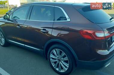 Внедорожник / Кроссовер Lincoln MKX 2016 в 