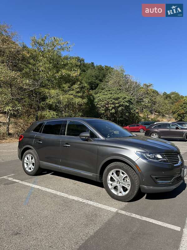 Lincoln MKX 2017