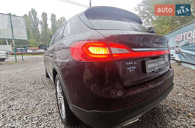 Внедорожник / Кроссовер Lincoln MKX 2017 в 