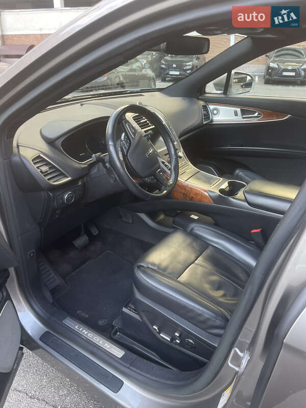 Позашляховик / Кросовер Lincoln MKX 2017 в Києві фото 18 Позашляховик / Кросовер Lincoln MKX 2017 в Києві