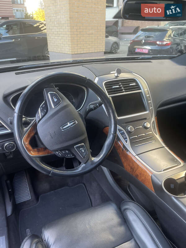 Позашляховик / Кросовер Lincoln MKX 2017 в Києві фото 17 Позашляховик / Кросовер Lincoln MKX 2017 в Києві