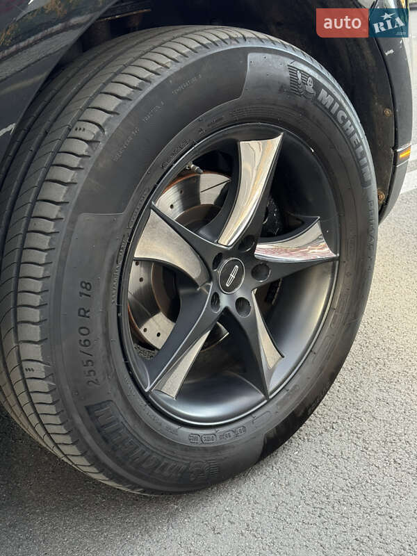 Внедорожник / Кроссовер Lincoln MKX 2008 в Киеве