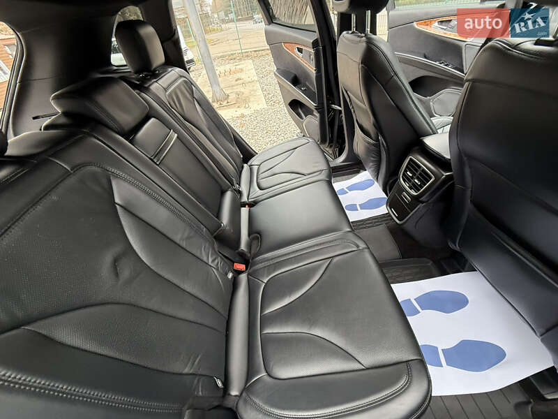 Внедорожник / Кроссовер Lincoln MKX 2015 в Трускавце