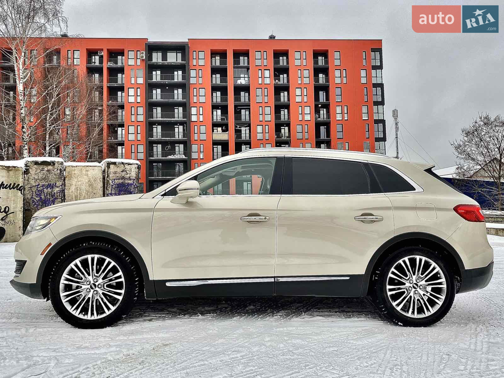2016 Lincoln MKX - мініатюра 28