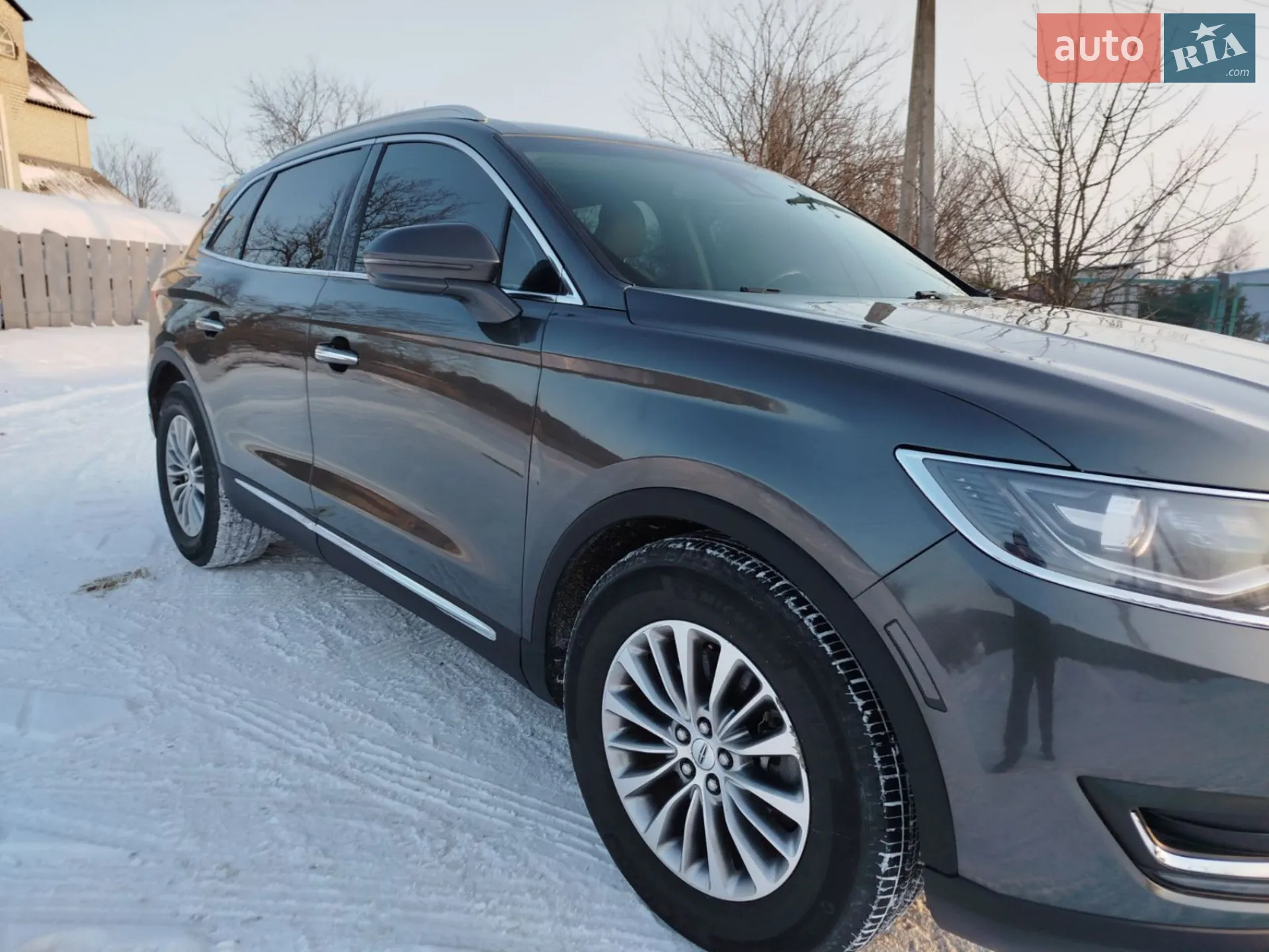 2017 Lincoln MKX - мініатюра 12