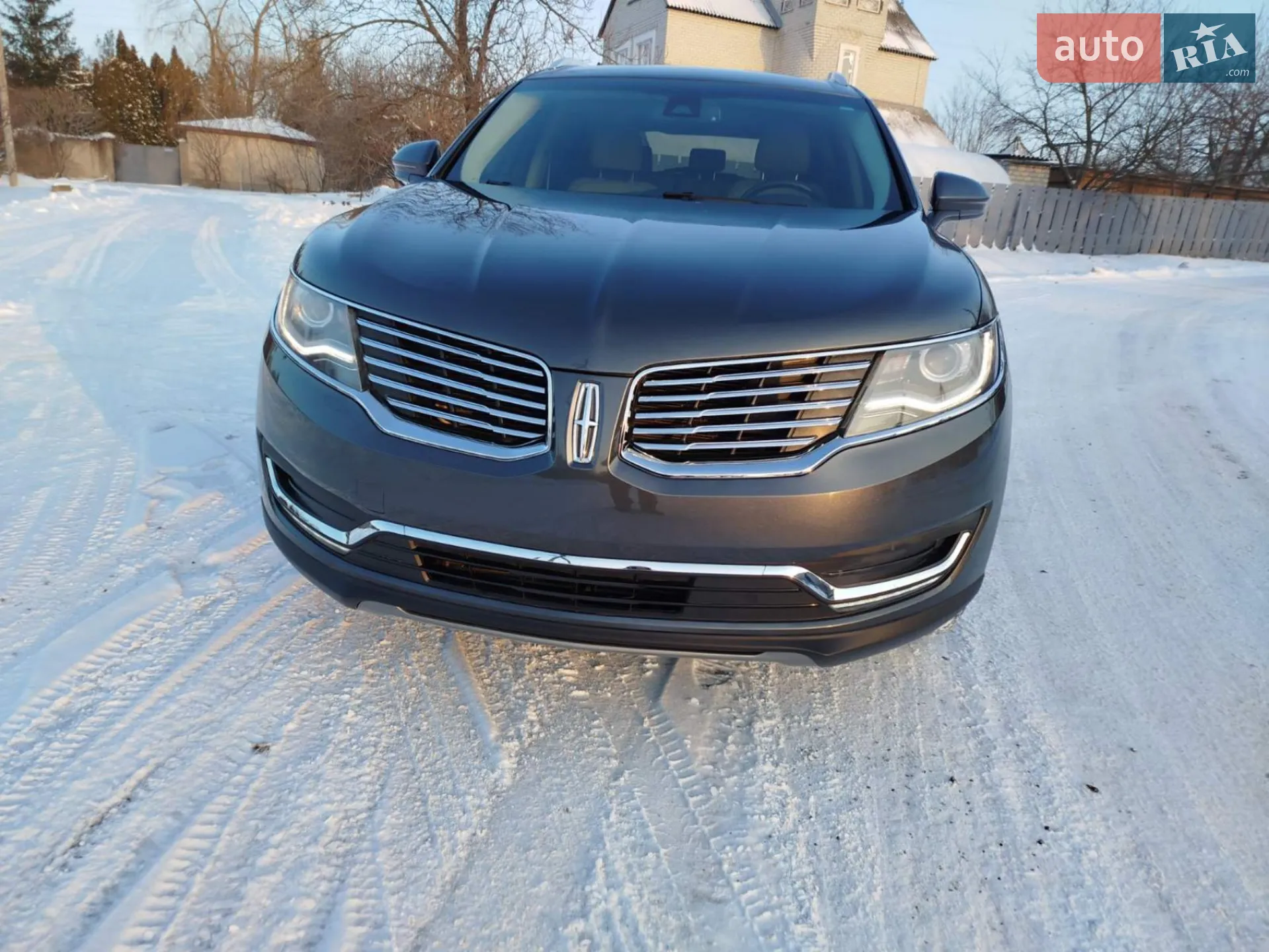 2017 Lincoln MKX - мініатюра 16