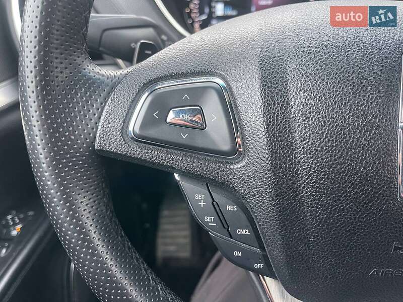 Внедорожник / Кроссовер Lincoln MKX 2016 в Киеве