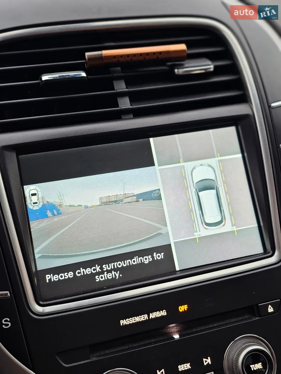 2016 Lincoln MKX - мініатюра 22