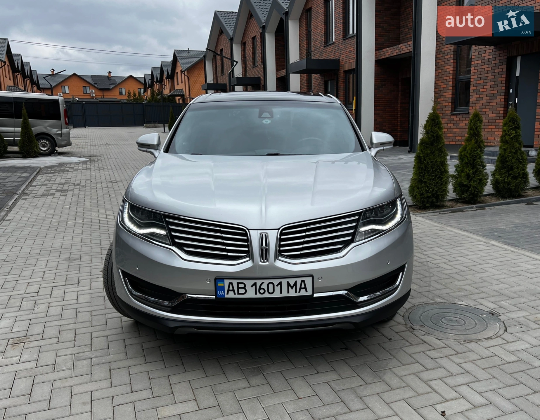 2016 Lincoln MKX - мініатюра 4
