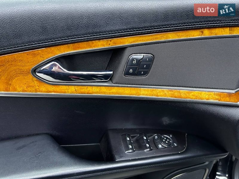 Позашляховик / Кросовер Lincoln MKX 2016 в Чернівцях фото 11 Позашляховик / Кросовер Lincoln MKX 2016 в Чернівцях