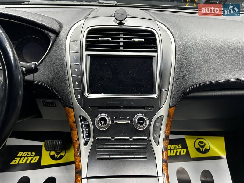 Позашляховик / Кросовер Lincoln MKX 2016 в Чернівцях фото 16 Позашляховик / Кросовер Lincoln MKX 2016 в Чернівцях