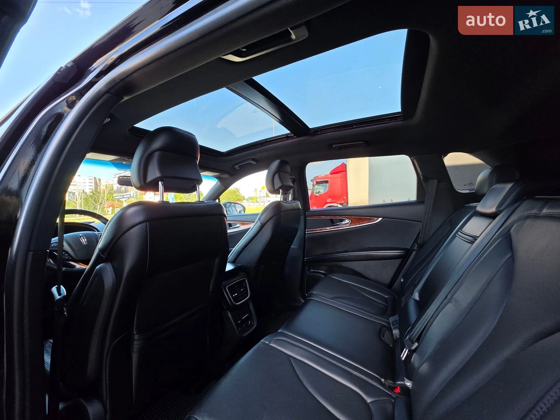 2016 Lincoln MKX - мініатюра 34