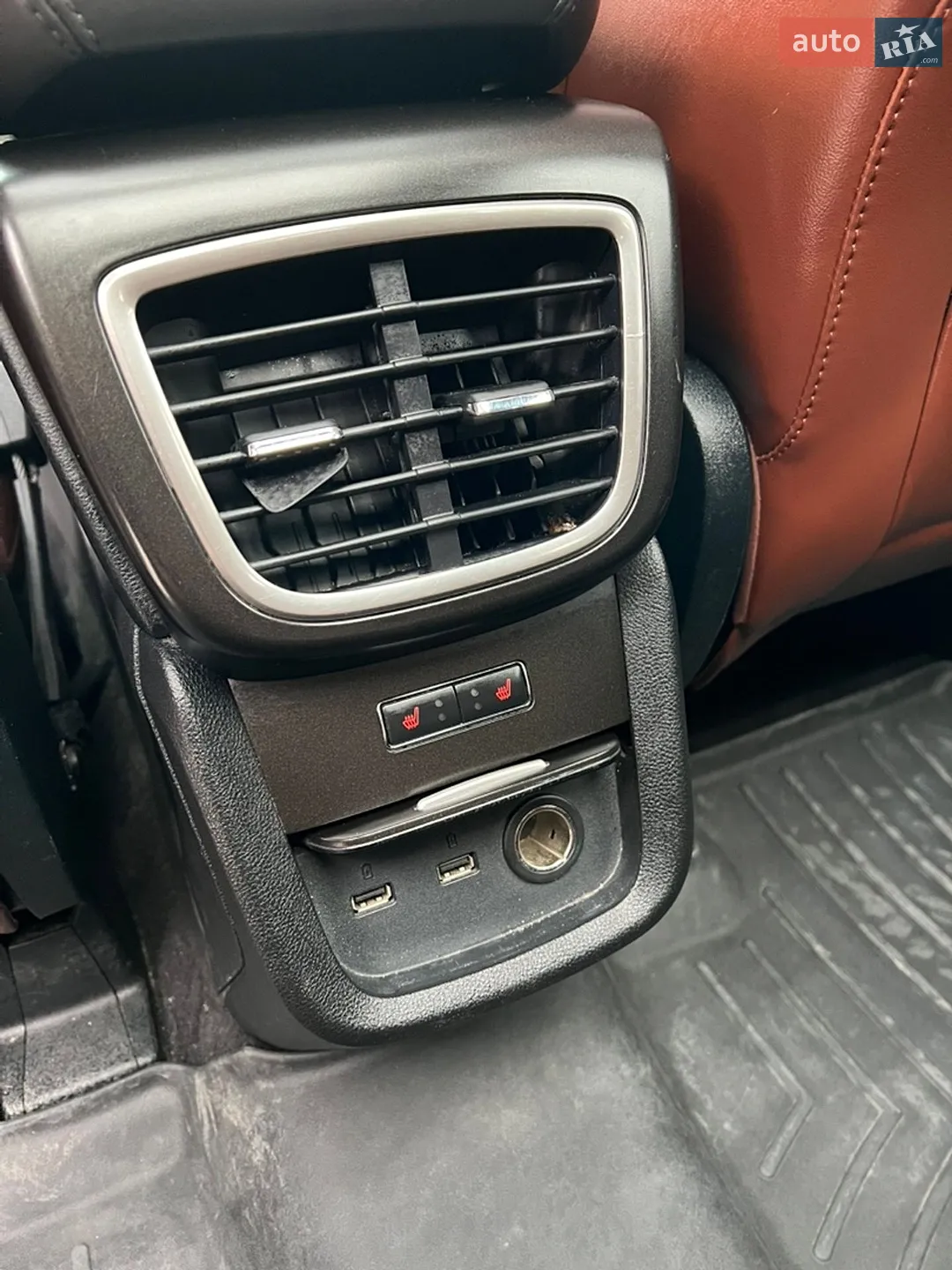 2015 Lincoln MKX - мініатюра 17
