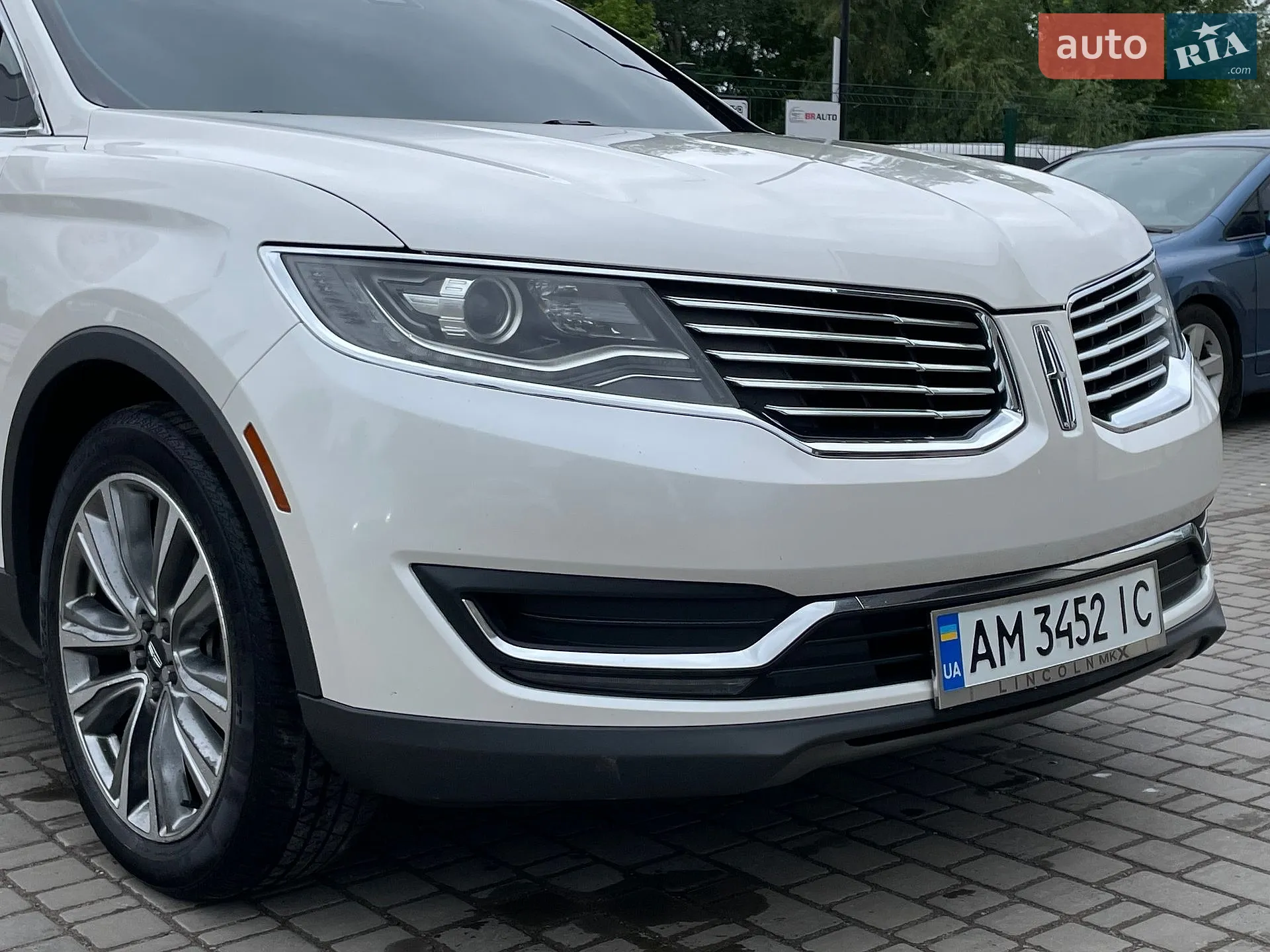 2016 Lincoln MKX - мініатюра 8