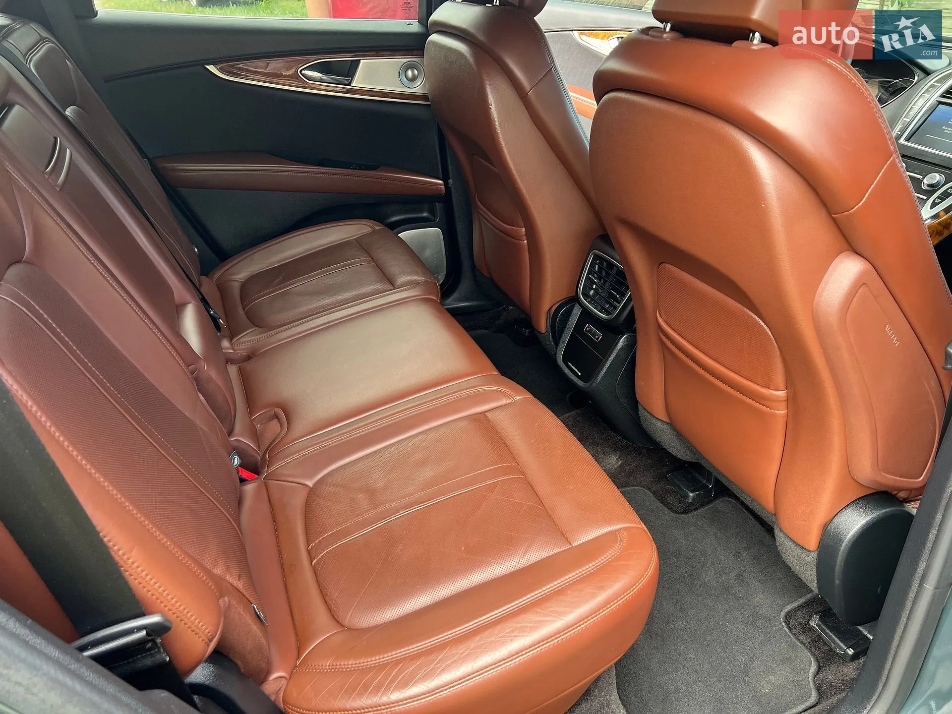 2016 Lincoln MKX - мініатюра 30