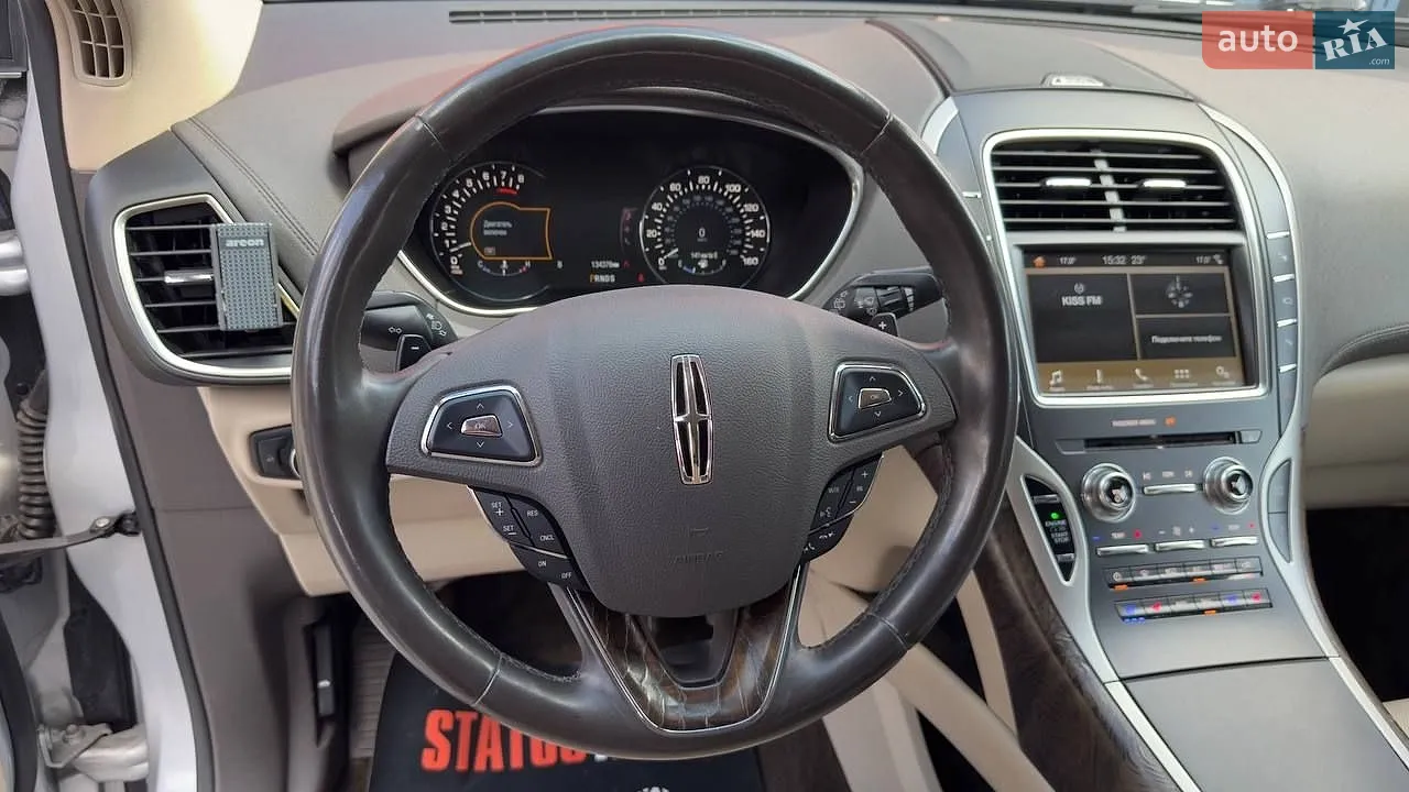 2016 Lincoln MKX - мініатюра 21
