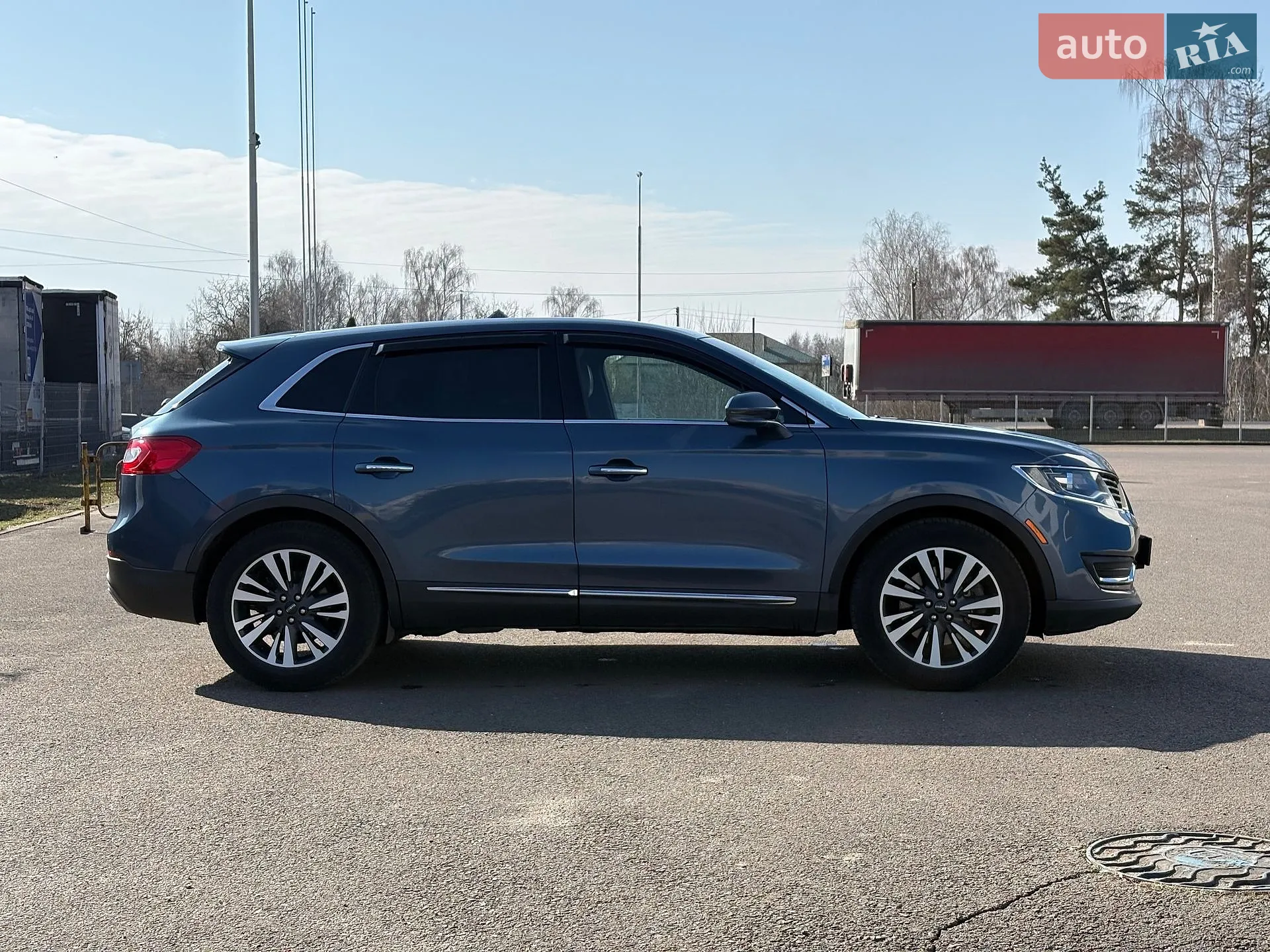 2018 Lincoln MKX - мініатюра 14