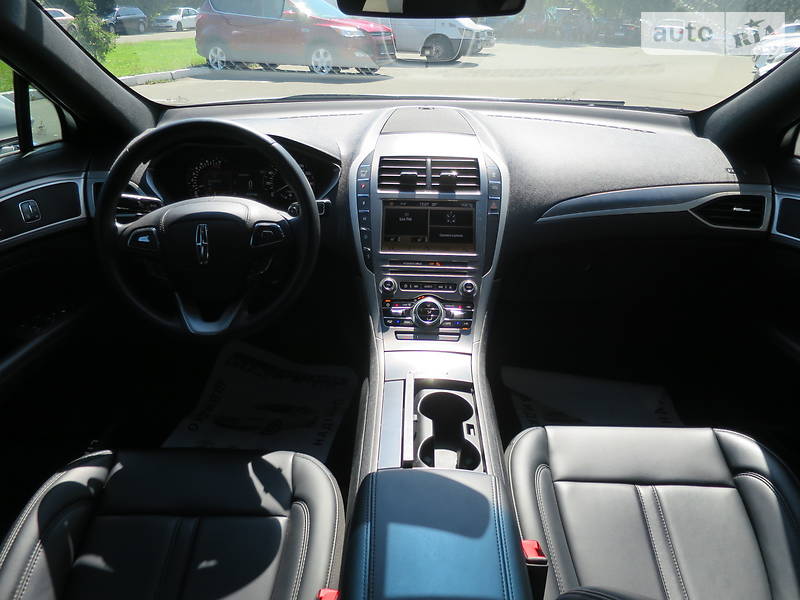 Седан Lincoln MKZ 2017 в Києві