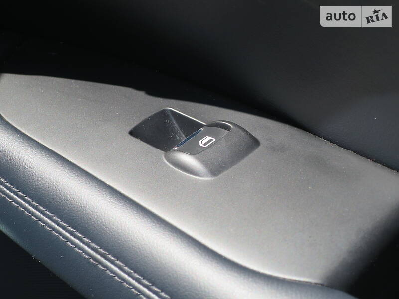 Седан Lincoln MKZ 2017 в Києві