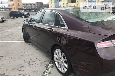 Седан Lincoln MKZ 2013 в 