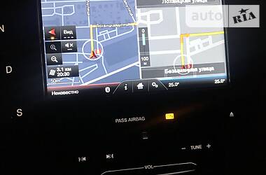 Седан Lincoln MKZ 2013 в 