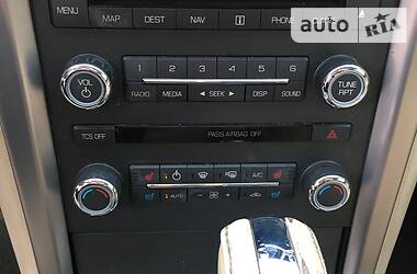 Седан Lincoln MKZ 2011 в 