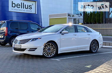 Седан Lincoln MKZ 2013 в 