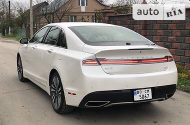 Седан Lincoln MKZ 2018 в Ровно