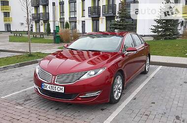 Lincoln MKZ 2014