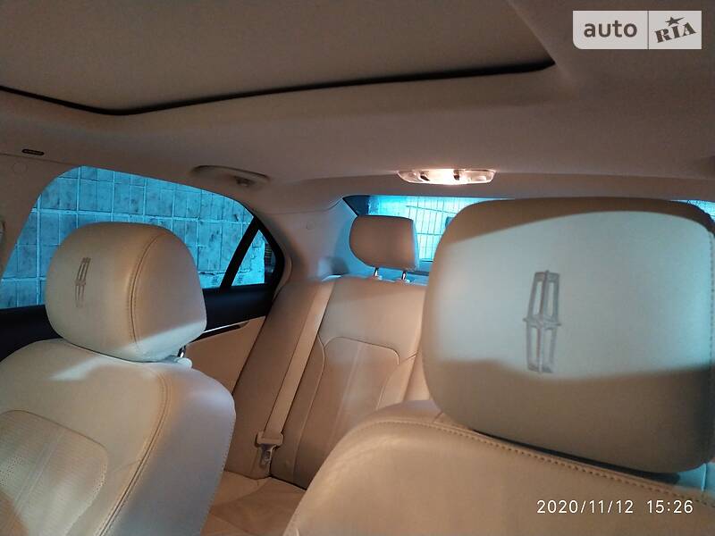 Седан Lincoln MKZ 2011 в Киеве