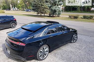 Седан Lincoln MKZ 2017 в Киеве