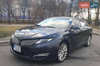 Lincoln MKZ 2013