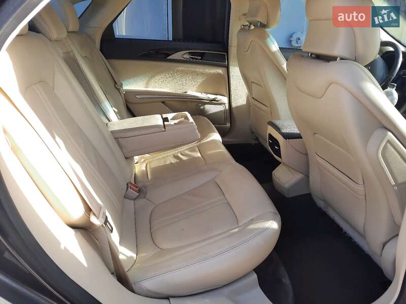 Седан Lincoln MKZ 2015 в Кременчуге