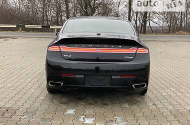 Седан Lincoln MKZ 2014 в Черновцах