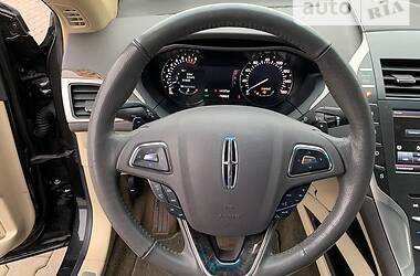 Седан Lincoln MKZ 2014 в Черновцах