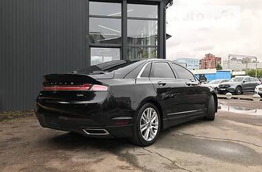 Lincoln MKZ 2014