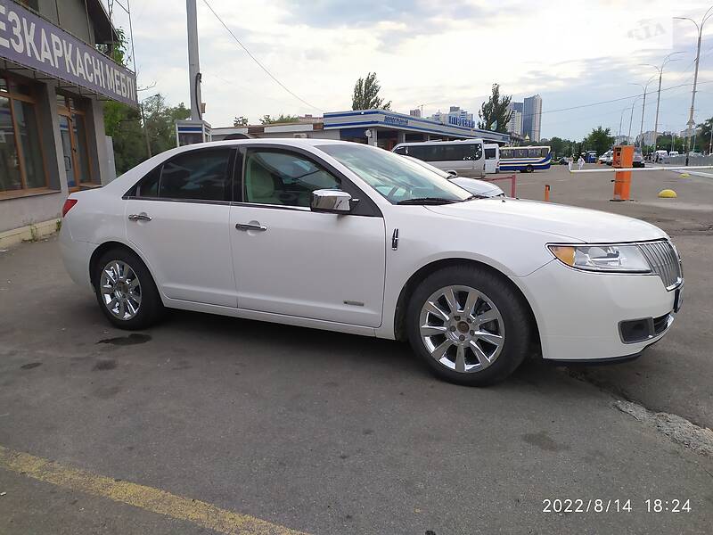 Седан Lincoln MKZ 2011 в Киеве