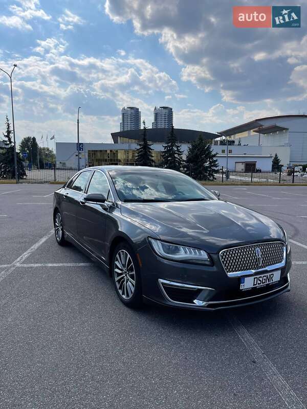 Lincoln MKZ 2018