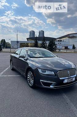 Lincoln MKZ 2018