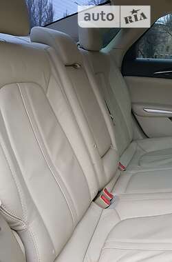 Седан Lincoln MKZ 2013 в Кривом Роге