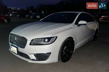 Седан Lincoln MKZ 2017 в 
