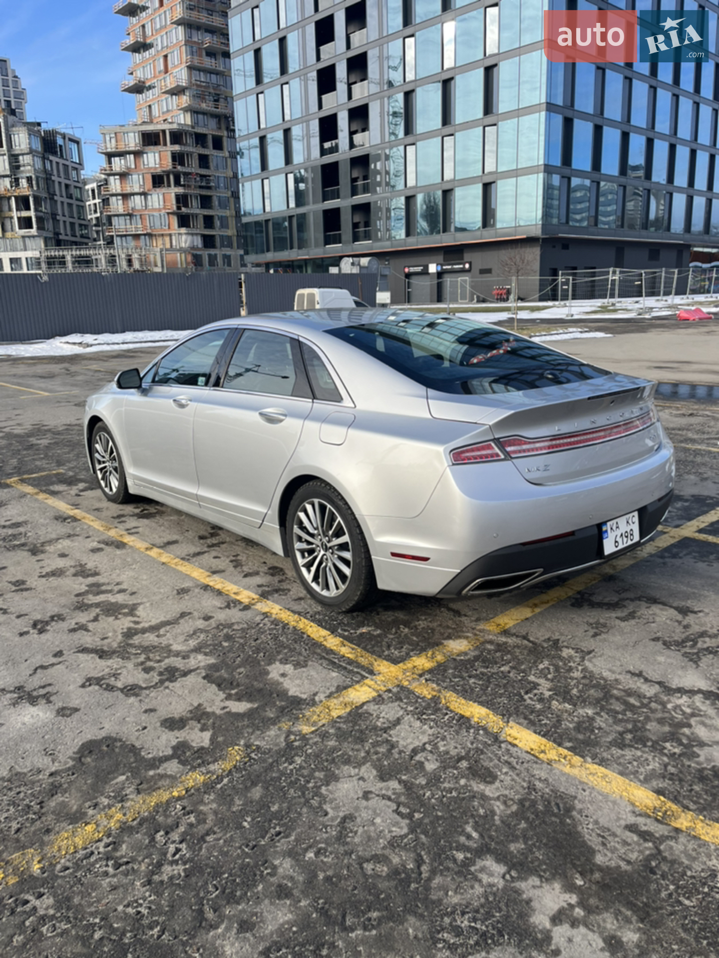 2016 Lincoln MKZ - мініатюра 10