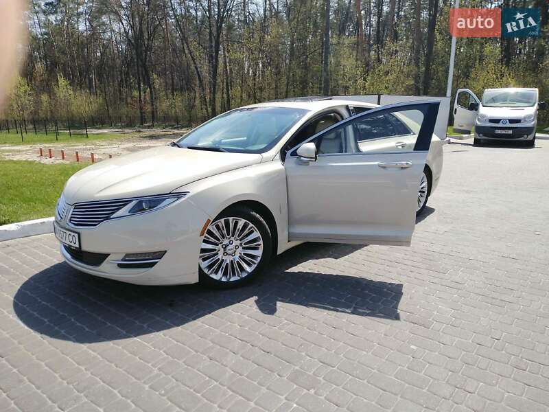 Седан Lincoln MKZ 2015 в Києві