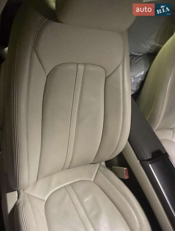 Седан Lincoln MKZ 2014 в Києві