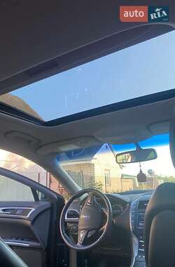 Седан Lincoln MKZ 2014 в Черкассах