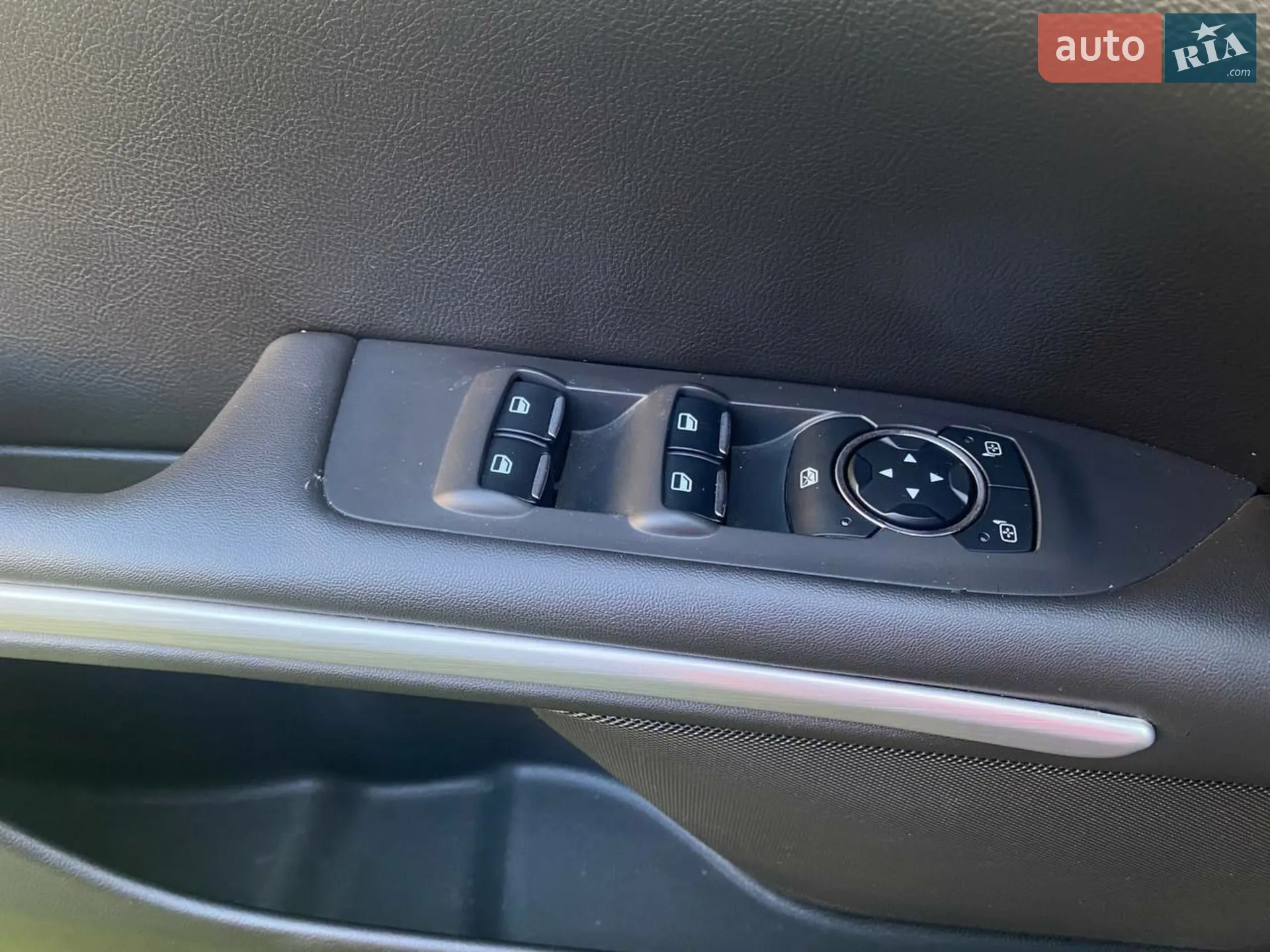 2014 Lincoln MKZ - мініатюра 23