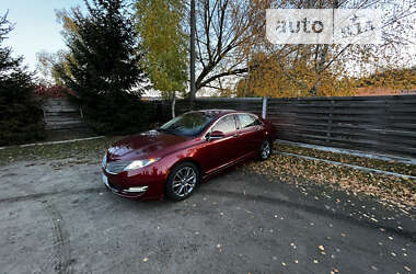 Lincoln MKZ 2014