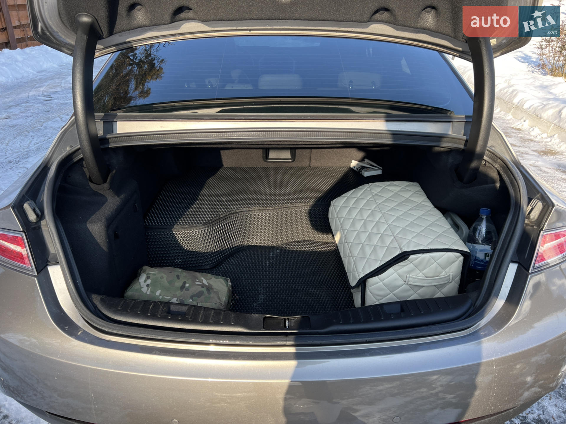 2016 Lincoln MKZ - мініатюра 21