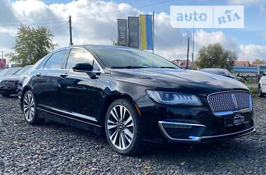 Седан Lincoln MKZ 2017 в Львове