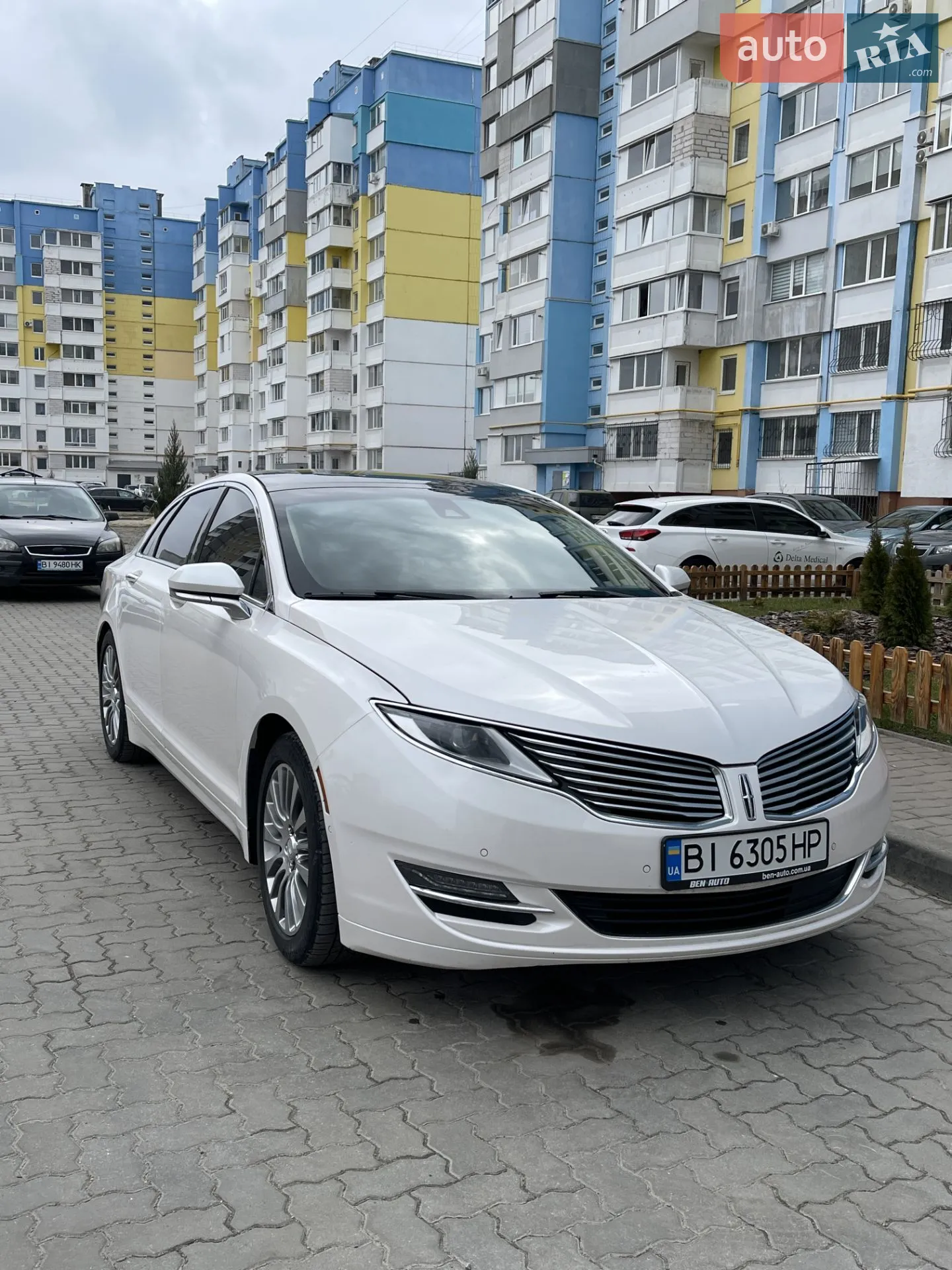 2015 Lincoln MKZ - мініатюра 2
